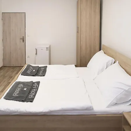 Efi Obchodni Galerie Aparthotel *